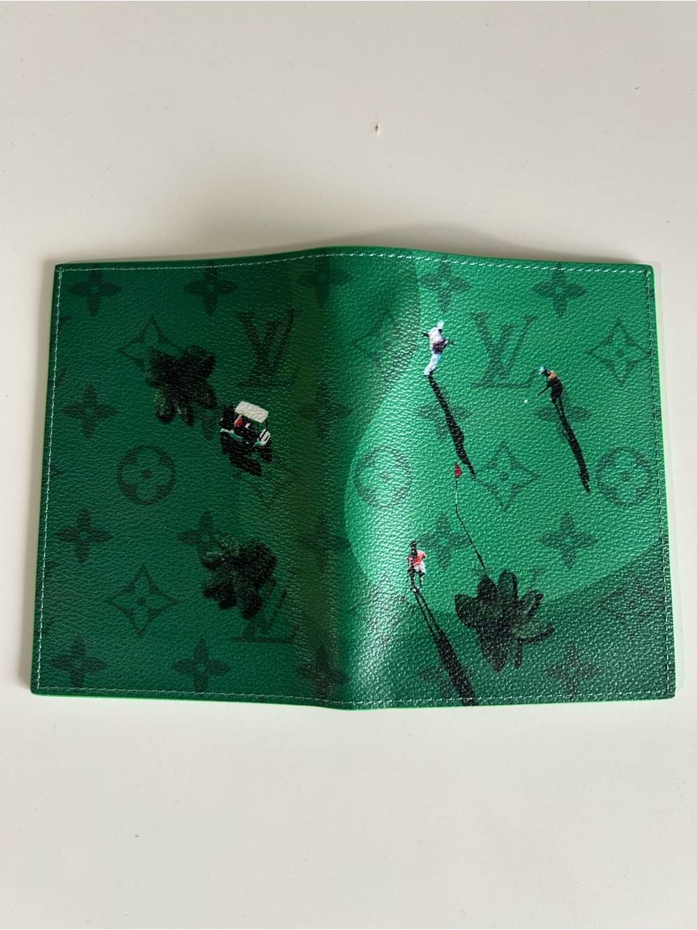 Louis Vuitton Golf Green Passport Holder - Picture 3 of 4